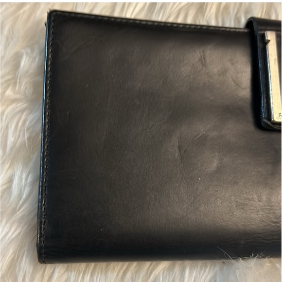 Salvatore Ferragamo Black Leather Bi-Fold Long wallet - Picture 2 of 16